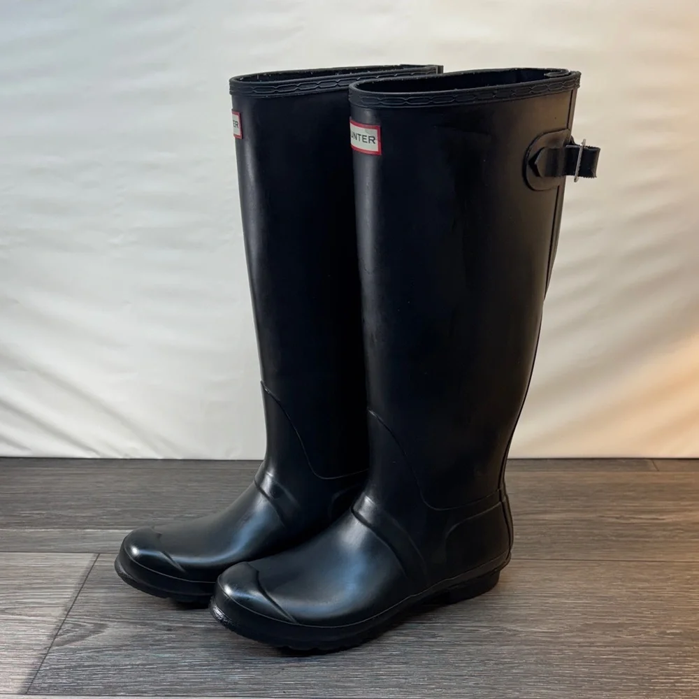 Hunter Black Women's Winter & Rain Boots
